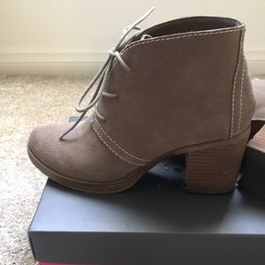 MIA tan suede booties